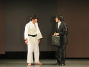 サンシャイン坂田としずる村上（左から）。