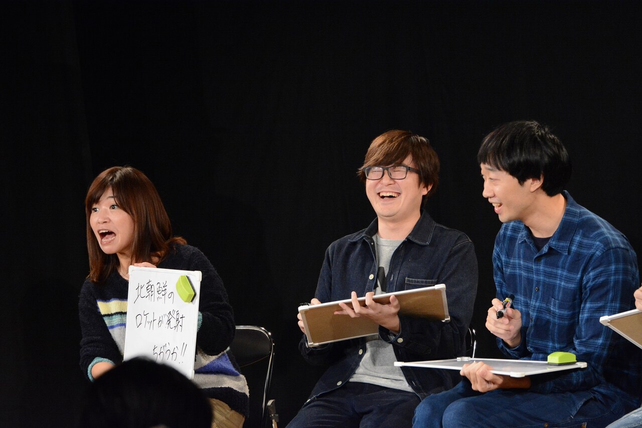 左からオアシズ大久保、ラバーガール。