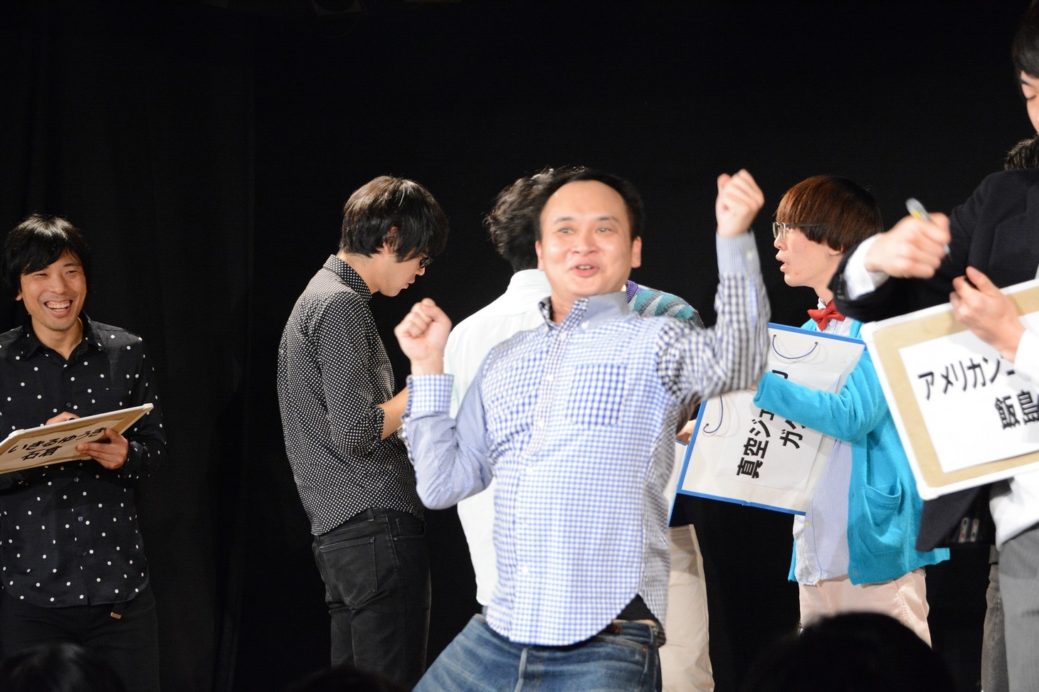 歌とダンスで場をつなぐ鬼ヶ島アイアム野田。