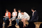 左から博多華丸、トンツカタン、博多大吉。