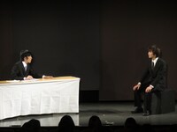 しずる村上とザ・ギース高佐（左から）。