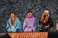 左から、桂三四郎、バッファロー吾郎・竹若、ありんくりん比嘉。