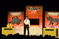 リーダー同士の対戦となった先鋒戦のワンシーン。