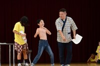 よしもと新喜劇の稽古中の様子。