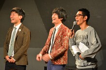 魂ずとMCのアンタッチャブル柴田（右）。