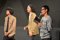 忍ケンタウロスとMCのアンタッチャブル柴田（右）。