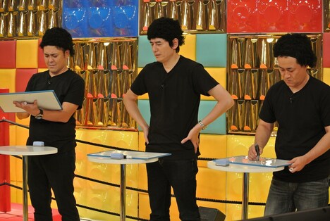 （左から）くりぃむしちゅー有田、博多華丸・大吉の大吉、神奈月。(c)テレビ朝日