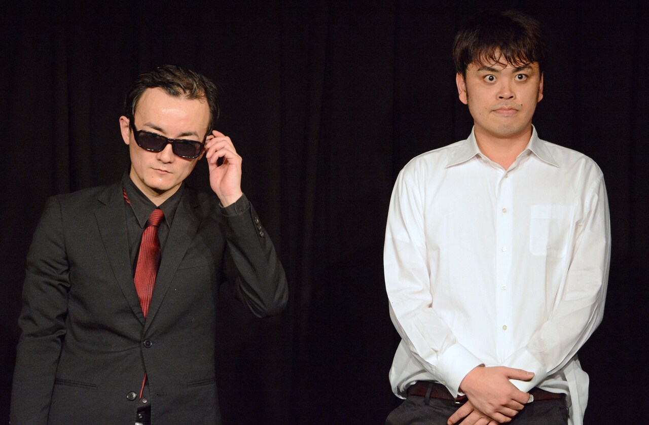 コント「あぶな～い刑事」のワンシーン。