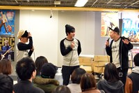 トーク中の様子。