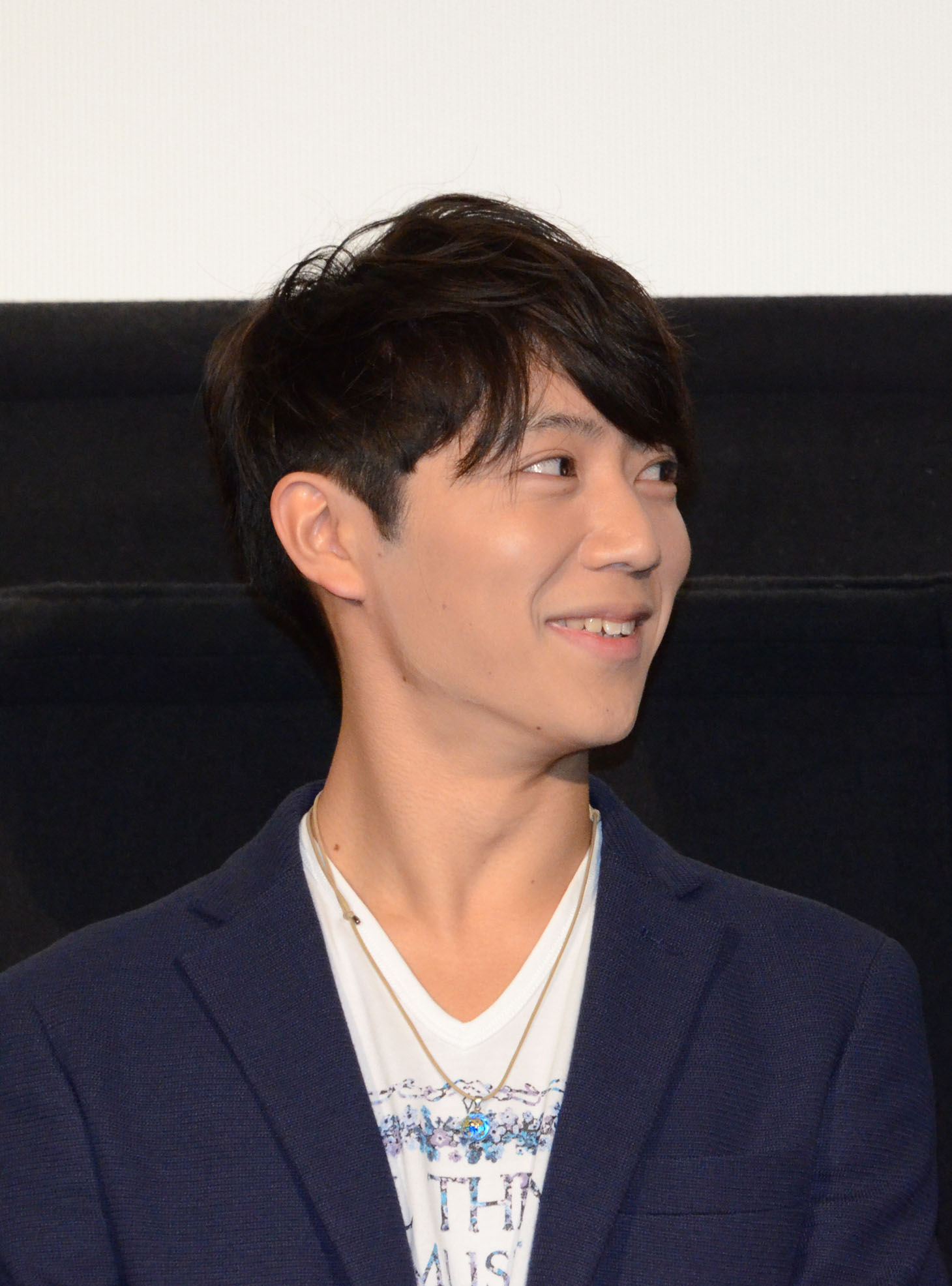 栩原楽人
