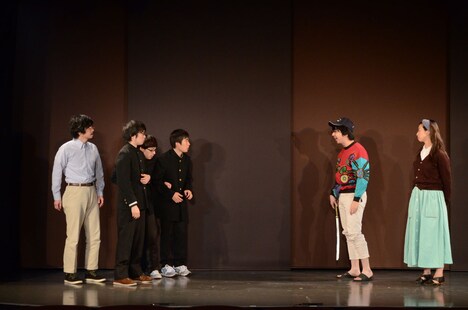 「弱い人たち コント公演『強くなりたい』」の様子。