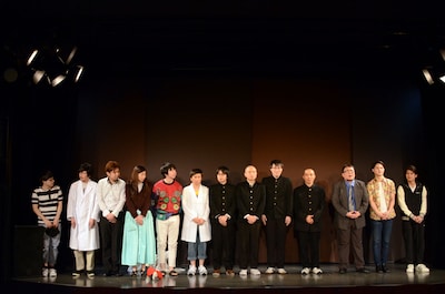 「弱い人たち コント公演『強くなりたい』」の様子。