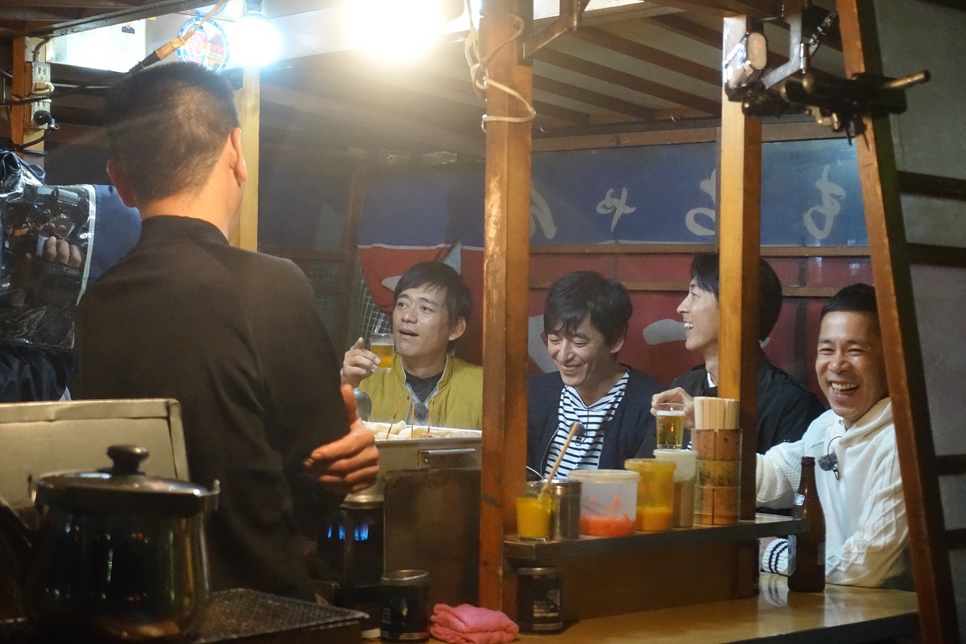 「華丸・大吉25周年記念祝いめでたSP」同期座談会の様子。(c)テレビ西日本