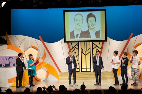 「よしもと漫才劇場1周年記念記者会見」の様子。