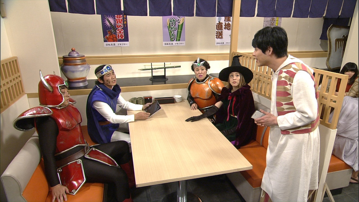 コント「薬草がほしい」(c)NHK