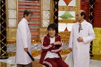「浜田が志村とリアクション芸ダメ出しSP ～第2弾～」のワンシーン。(c)読売テレビ