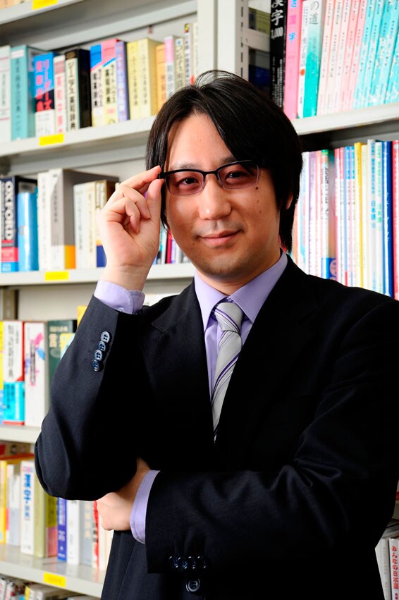 サンキュータツオ＆立川吉笑がタワレコ渋谷でトーク、吉笑による落語も