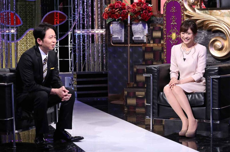 「有吉反省会」反省人の坂木萌子（右）。(c)日本テレビ