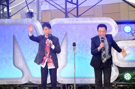 「M-1グランプリ2015」敗者復活戦を盛り上げるはりけ~んず。