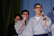 映画「田沼旅館の奇跡」初日舞台挨拶の様子。