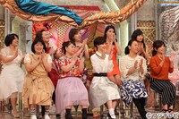 “聞きたい女”メンバー。