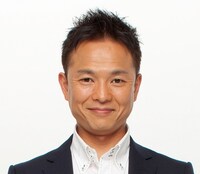 「東京海上日動 Challenge Stories ～人生は、挑戦であふれている～」パーソナリティの恵俊彰。