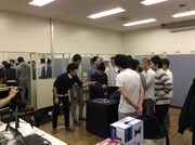 ユニット抽選会の様子。