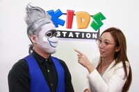 左からピスタチオ伊地知、ざわちん。