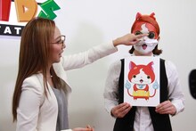 左からざわちん、ピスタチオ小澤。