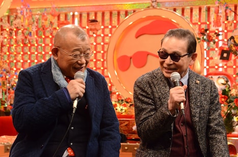 左から、笑福亭鶴瓶、タモリ。