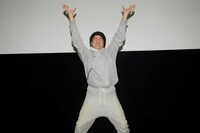 「クリード チャンプを継ぐ男」の試写会付きファンイベントに乱入したスタスタローン。