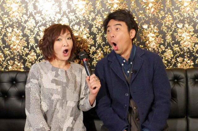 左から清水ミチコ、よゐこ有野。(c)BS朝日