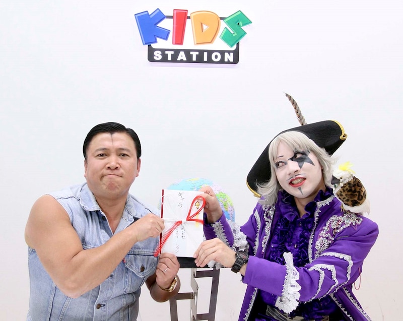 「ギャラを賭けて、スギちゃんとゴー☆ジャスが激突!」のワンシーン。