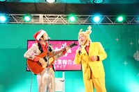 「ブギウギ専務 チ・カ・ホで社業報告会トーク＆ライブ」のワンシーン。(c)STV