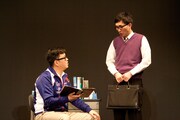 シソンヌライブ「une」リメイク公演のゲネプロの様子。
