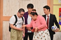 ネルソンズとおかずクラブゆいP。(c)日本テレビ