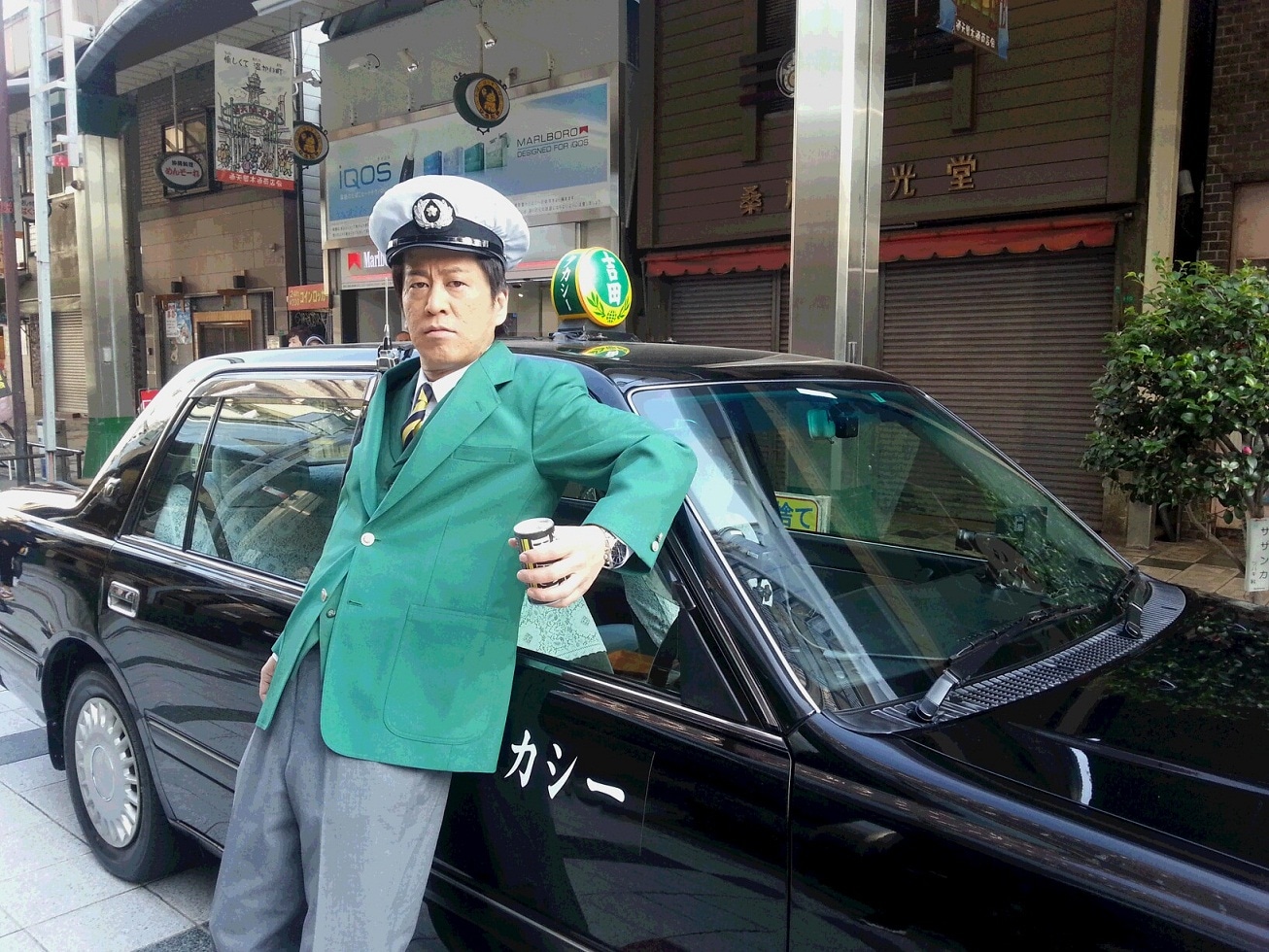 人気企画「吉田タカシー」に登場するブラックマヨネーズ吉田。(c)関西テレビ