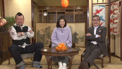左からケンドーコバヤシ、松岡茉優、いとうせいこう。(c)テレビ朝日