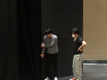 初日本番前の犬の心。