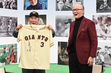 左から、ビートたけし、長嶋茂雄。(c)テレビ東京