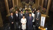 「新春テレビ放談2016」の出演者たち。(c)NHK