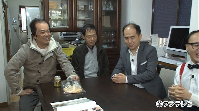 「バイキング」で里帰りするトレンディエンジェル斎藤（左から3人目）。