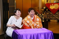 左から狩野恵里、蛭子能収。(c)テレビ東京