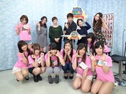 「真夜中のおバカ騒ぎ!」の出演者。(c)MIKA-PRO LLC