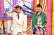 (左から)萩本欽一、佐藤栞里。(c)CTV