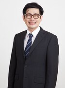 しろたてるひさ