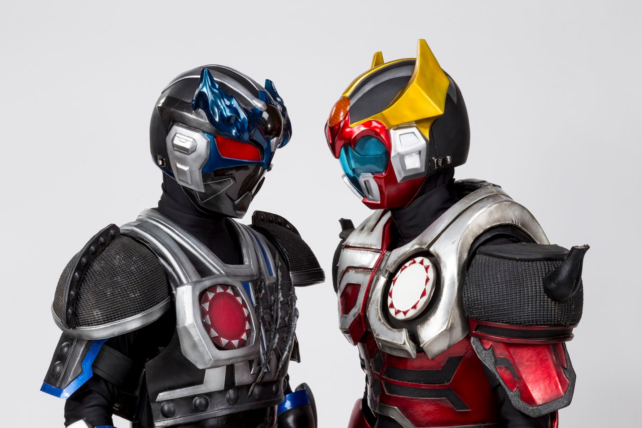 ガンライザーZEROとガンライザーNEO。
