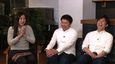 正月をどう過ごしたのか発表する（左から）椿鬼奴、フットボールアワー岩尾、フットボールアワー後藤。(c)テレビ東京