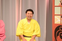 ゲストのフットボールアワー岩尾。