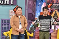 MCのブラックマヨネーズ。(c)読売テレビ